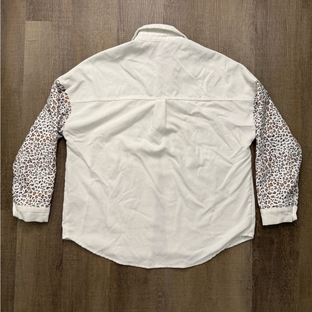 SHEIN White Corduroy Button-Down Shirt with Leopard Print Pockets & Sleeves - Picture 2 of 2